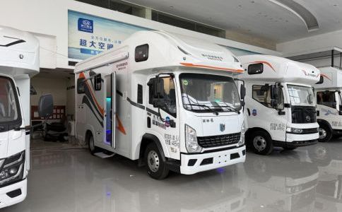 潍柴蓝擎轻卡房车 19.98万