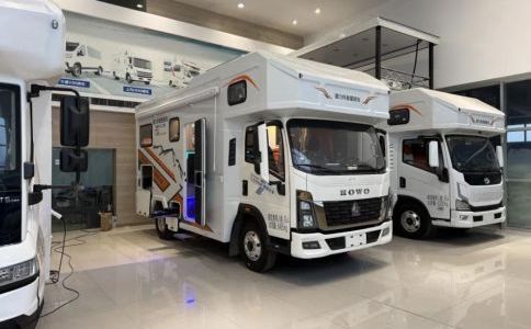 重汽豪沃轻卡房车 24.98万现车一辆
