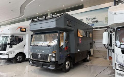 重汽豪沃轻卡房车 28.98万现车一辆