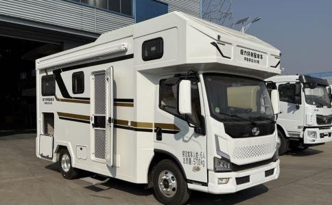 上汽跃进H500轻卡房车 25.98万