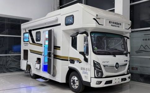 福田奥铃智蓝柴油插混房车 26.98万